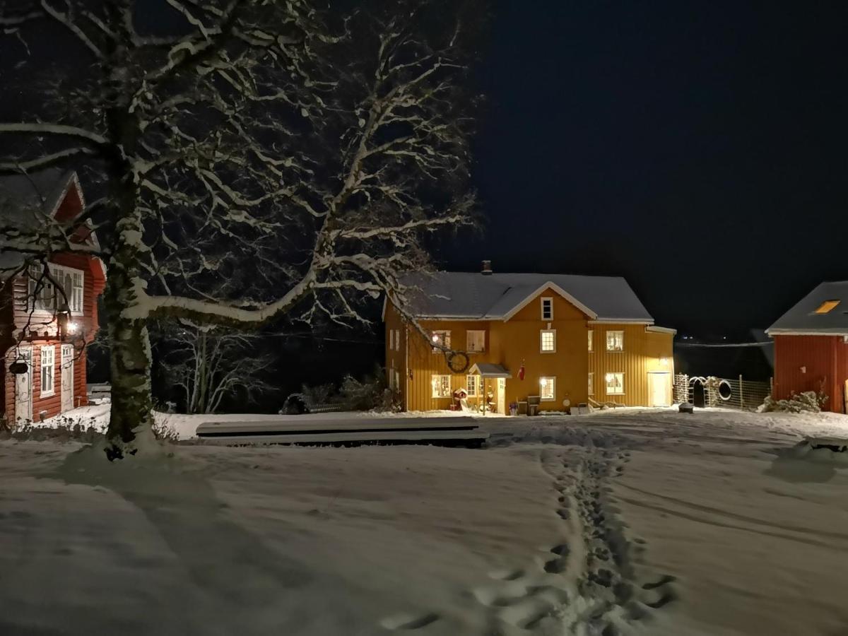 Haugtun Gardspensjonat Og Leiligheter Nordre Land Exterior foto