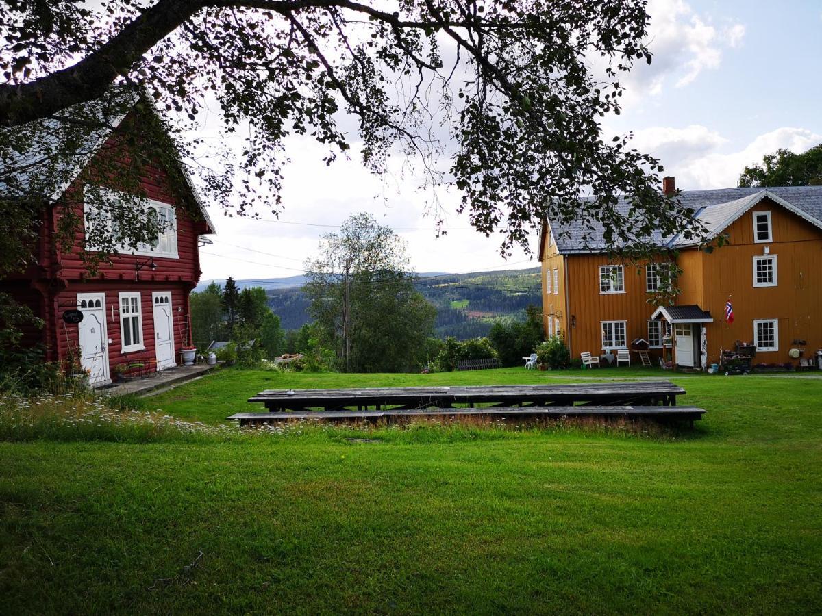 Haugtun Gardspensjonat Og Leiligheter Nordre Land Exterior foto