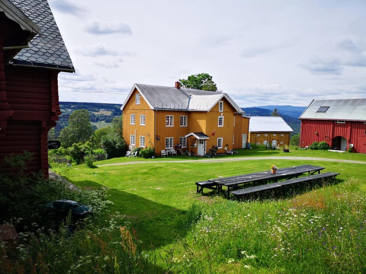 Haugtun Gardspensjonat Og Leiligheter Nordre Land Exterior foto
